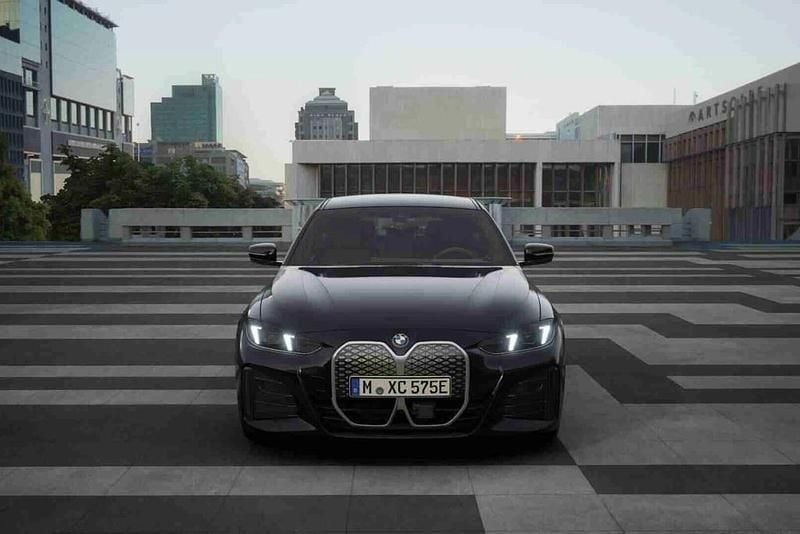 Preto Novo 2025 BMW i4 Comfort Edition Sedan | € 68.000 (Bom preço) - Imagem 1/4
