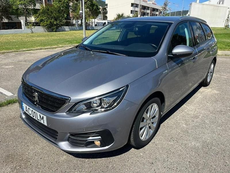 Cinza Usado 2020 Peugeot 308 Style Carrinha | € 12.940 (Bom preço) - Imagem 1/4