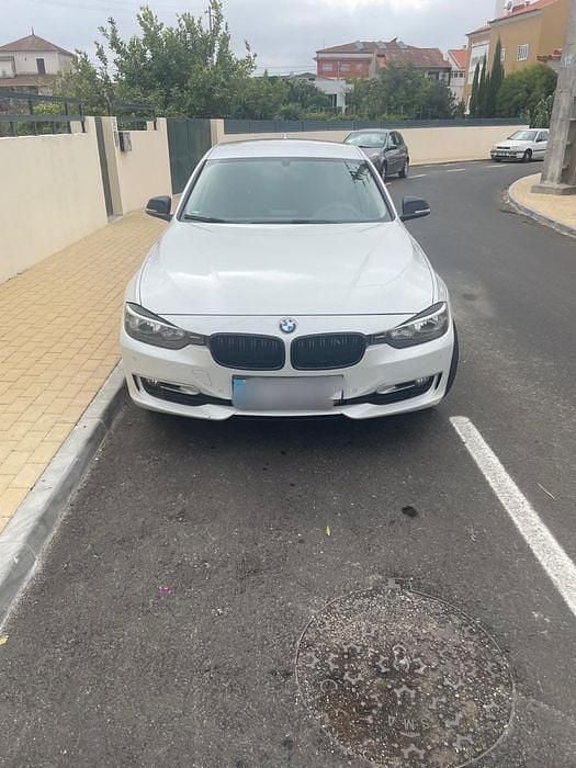 Usado 2013 BMW 318 Sedan | € 13.500 (Preço elevado) - Imagem 1/2