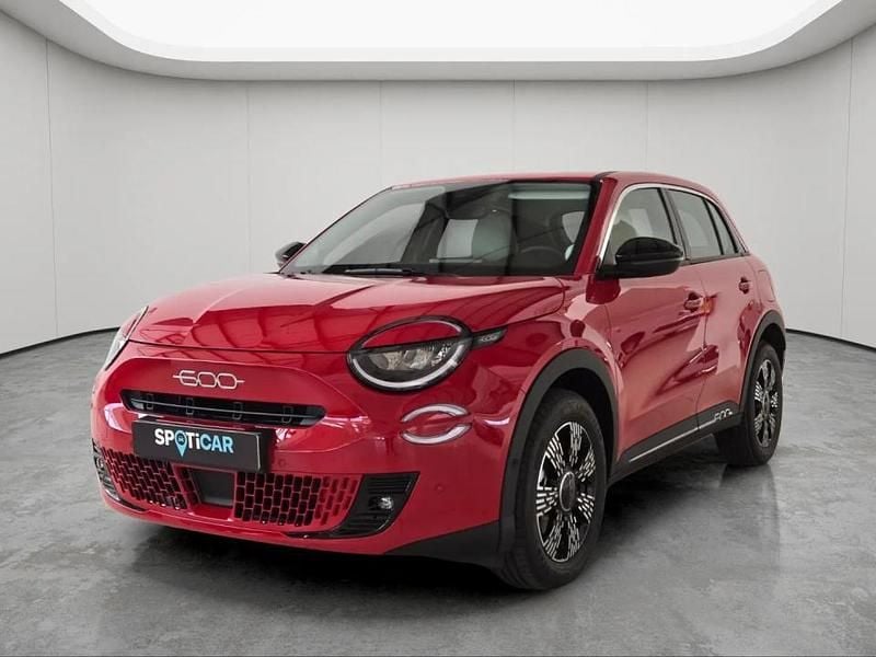 Vermelho Novo 2025 Fiat 600 | € 24.750 (Preço justo) - Imagem 1/4