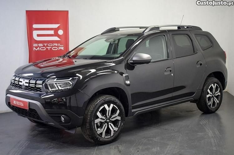 Cinza Usado 2024 Dacia Duster Journey SUV | € 21.500 (Preço justo) - Imagem 1/1