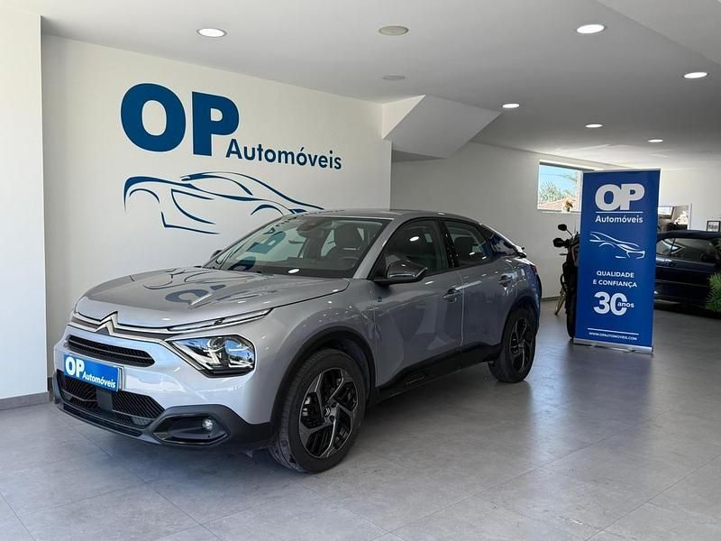 Cinzento Usado 2024 Citroën e-C4 | € 25.950 (Bom preço) - Imagem 1/4