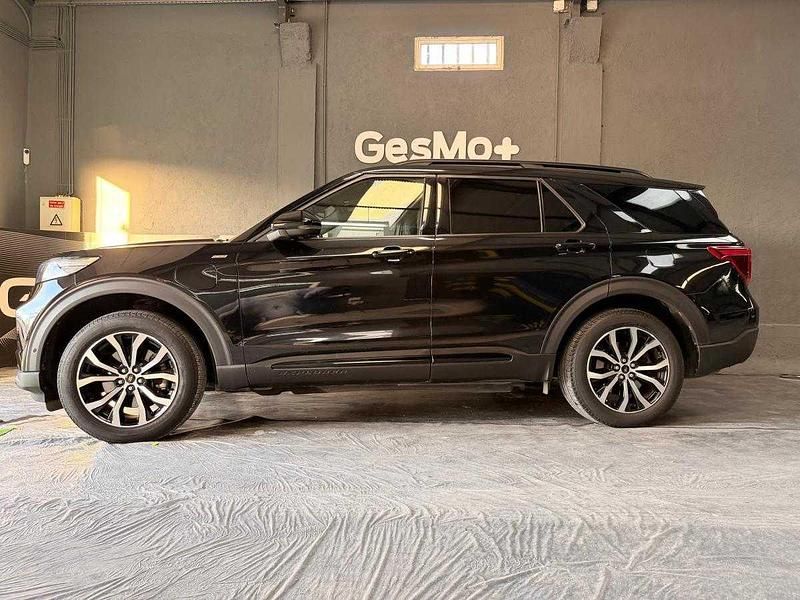 Usado Ford Explorer 457 HP (336 kW) 2021 Preto SUV