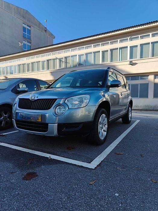 Usado 2013 Skoda Yeti SUV | € 8.900 - Imagem 1/4