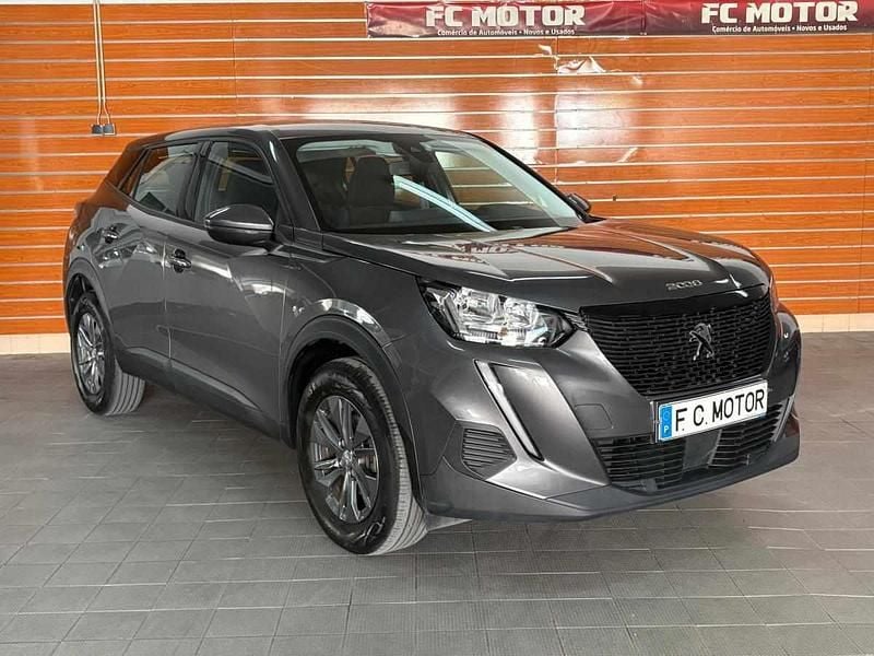 Cinzento Usado 2021 Peugeot 2008 SUV | € 18.500 (Bom preço) - Imagem 1/4
