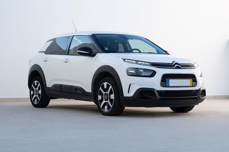 Branco Usado 2019 Citroën C4 Cactus Citadino | € 14.490 (Preço justo) - Imagem 1/4