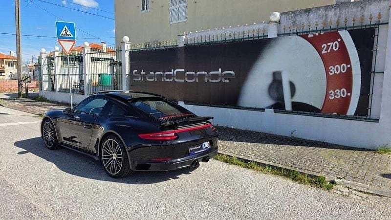 Usado Porsche 991 370 HP (272 kW) 2017 Preto