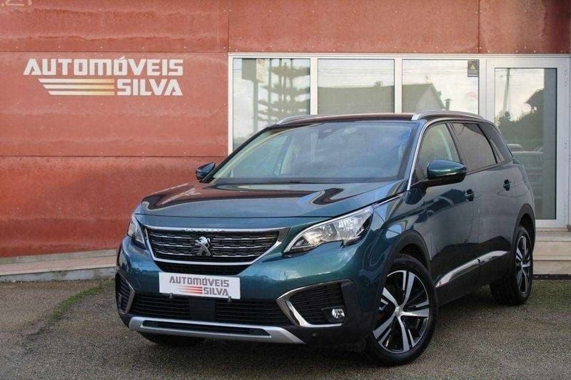 Azul Usado 2018 Peugeot 5008 Allure Monovolume | € 21.990 (Bom preço) - Imagem 1/4