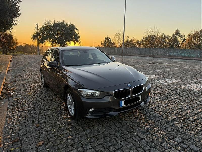 Usado 2013 BMW 318 Carrinha | € 11.250 (Super Preço) - Imagem 1/4
