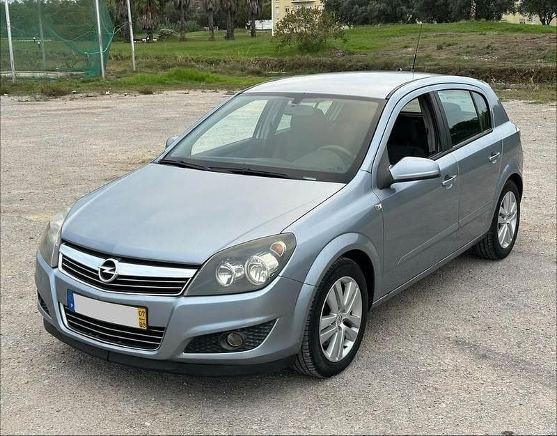 Usado 2007 Opel Astra Sport Sedan | € 3.350 (Preço justo) - Imagem 1/4