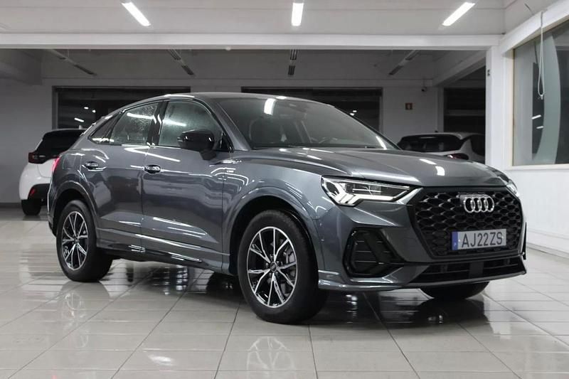 Usado Audi Q3 245 HP (180 kW) 2021 Preto SUV