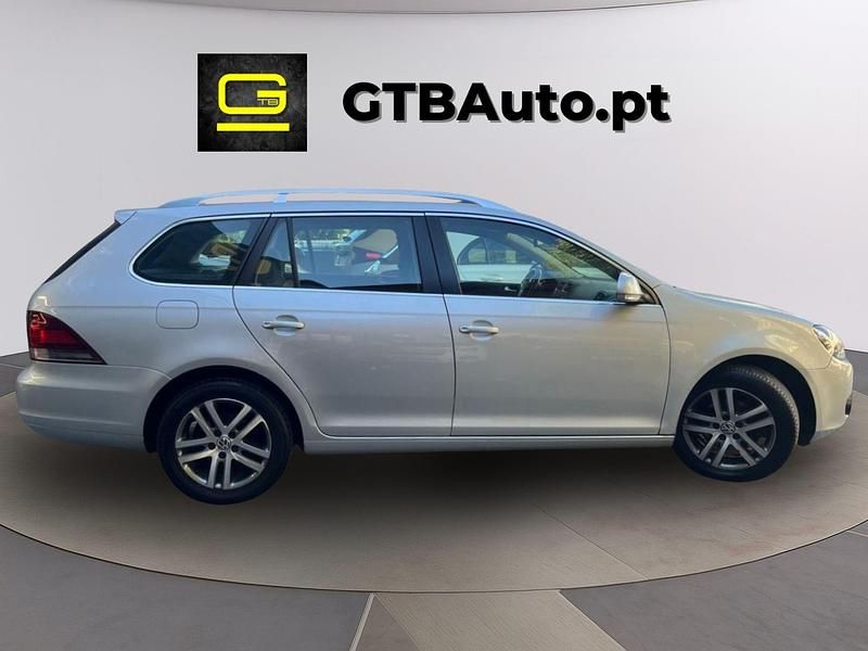 Usado VW Golf VI 105 HP (77 kW) 2011 Cinza Citadino