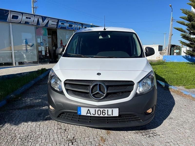 Usado Mercedes Citan 109 95 HP (69 kW) 2021 Branco Sedan