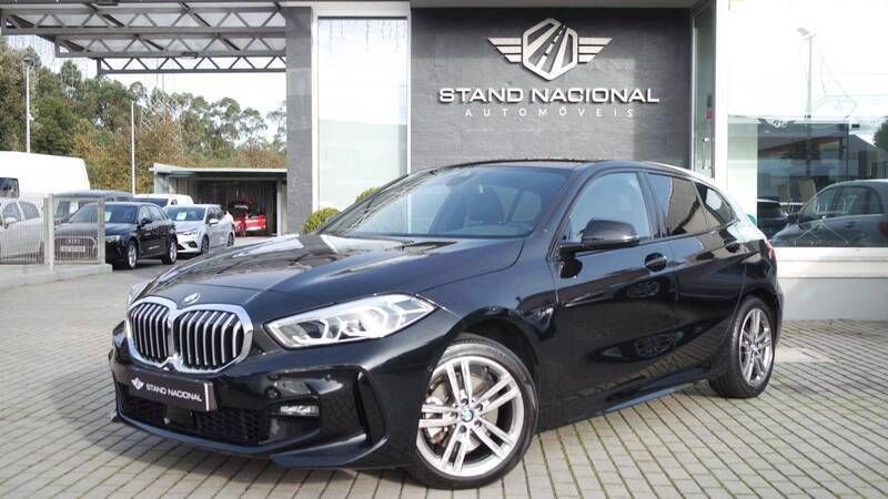 Preto Usado 2022 BMW 116 Citadino | € 26.900 (Preço justo) - Imagem 1/4