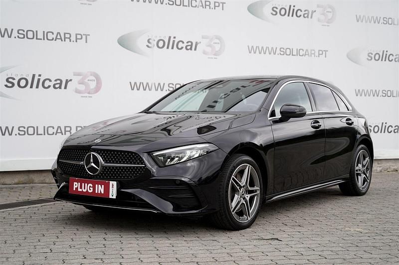 Preto Usado 2023 Mercedes A250 AMG line Sedan | € 35.500 (Preço justo) - Imagem 1/4