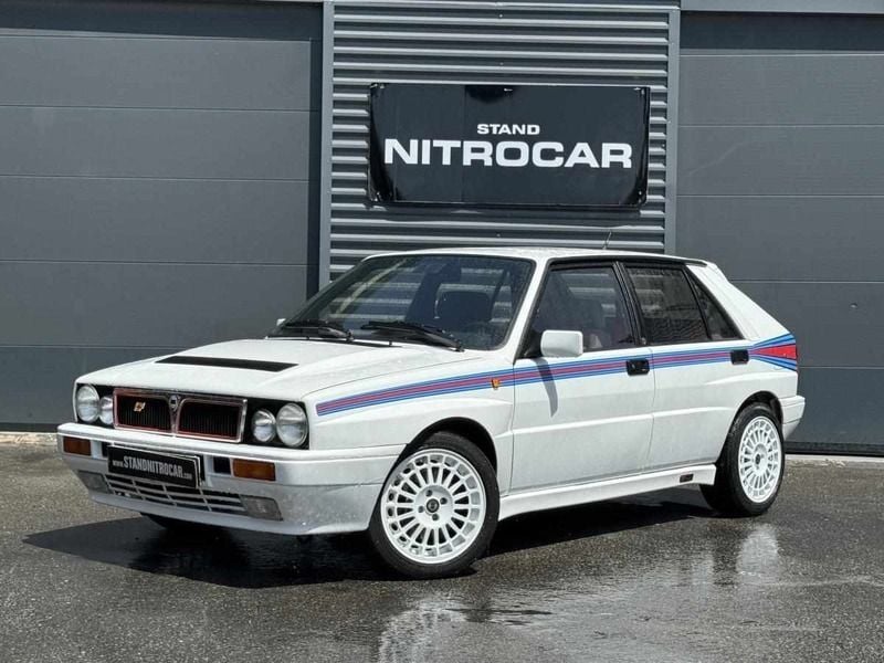 Branco Usado 1991 Lancia Delta | € 49.850 - Imagem 1/4