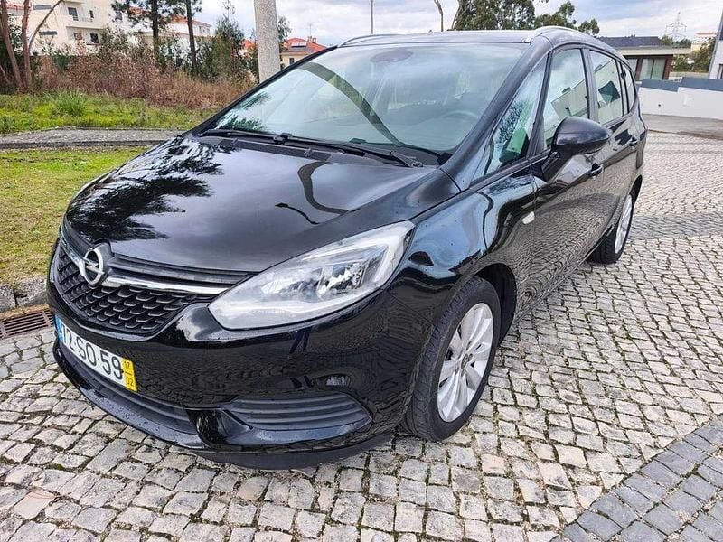 Usado 2017 Opel Zafira Tourer Monovolume | € 9.850 - Imagem 1/4