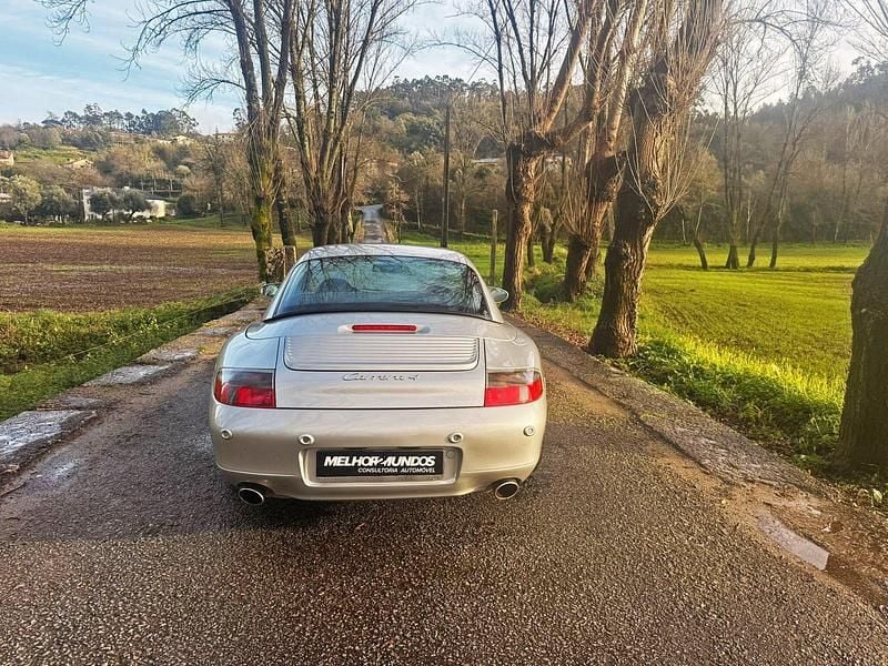 Usado Porsche 911 Carrera 4 Cabriolet 300 HP (220 kW) 1999 Cinza Cabrios