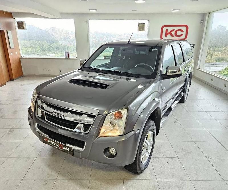Cinzento Usado 2012 Isuzu D-Max Pickup | € 20.999 - Imagem 1/4