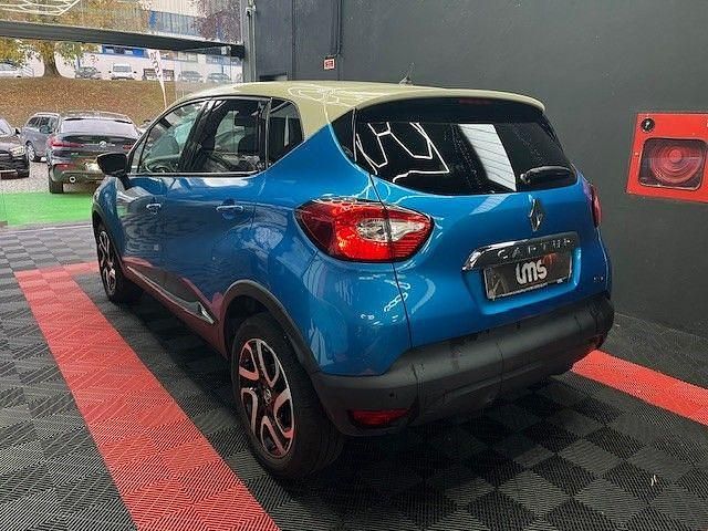 Usado Renault Captur 90 HP (66 kW) 2017 Azul SUV