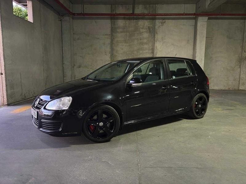 Usado 2006 VW Golf V GT Sedan | € 9.000 - Imagem 1/4