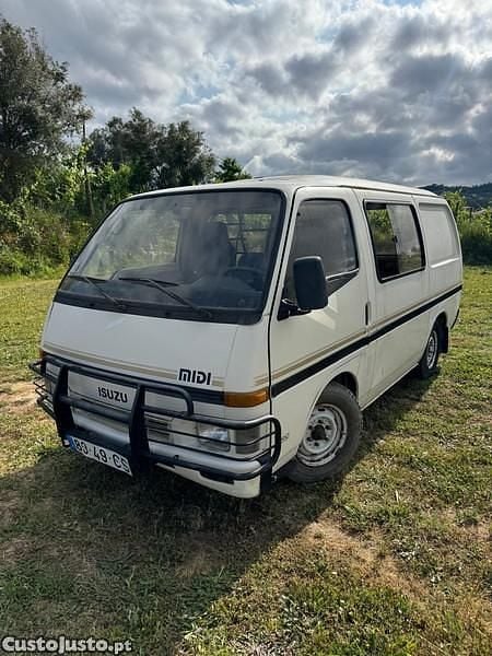 Branco Usado 1993 Isuzu Midi | € 2.250 - Imagem 1/1