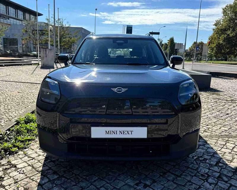 Usado Mini Countryman Essential 150 kW (204 HP) 2024 Preto SUV