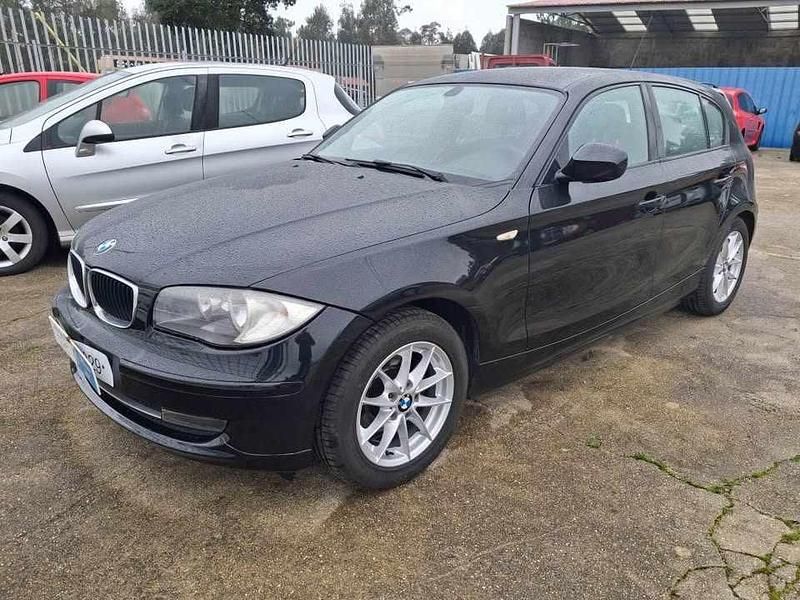 Preto Usado 2010 BMW 116 Citadino | € 8.750 (Preço justo) - Imagem 1/4