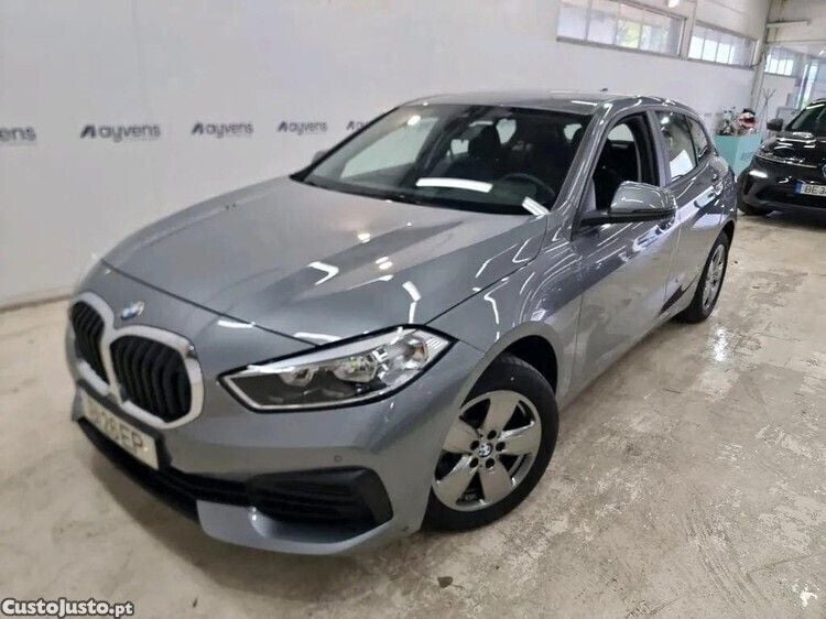 Cinza Usado 2024 BMW 116 Advantage Citadino | € 33.200 (Caro) - Imagem 1/1