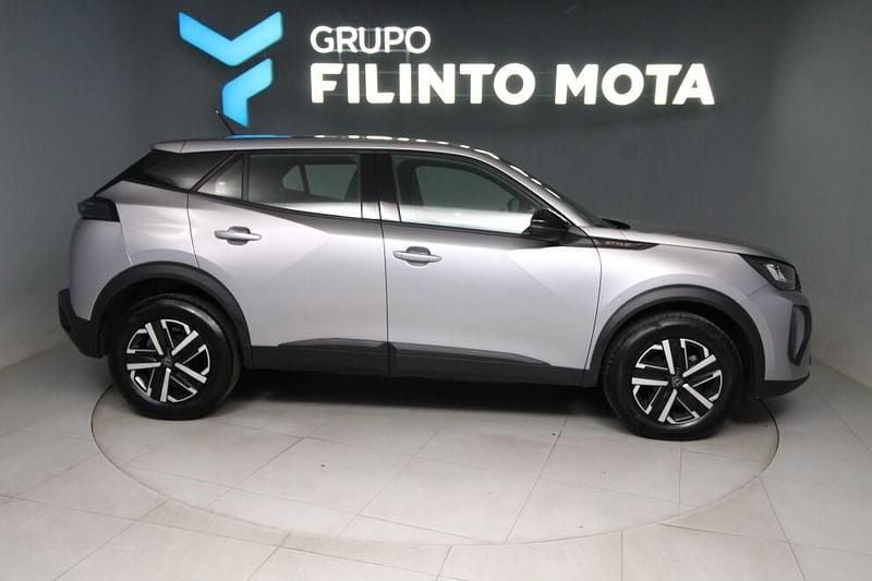 Cinza Usado 2024 Peugeot 2008 Style SUV | € 19.990 (Preço justo) - Imagem 1/4
