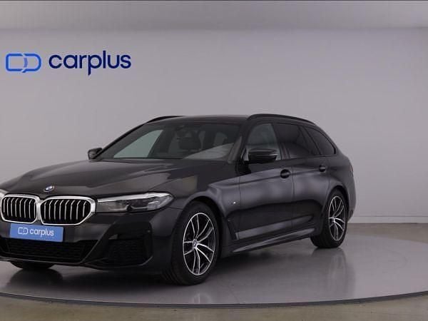 Cinza Usado 2023 BMW 520 Carrinha | € 43.800 (Bom preço) - Imagem 1/4