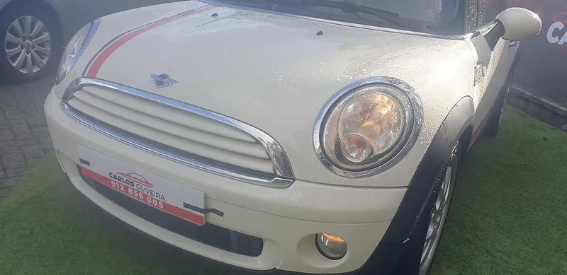 Usado Mini ONE 75 HP (55 kW) 2010 Bege Citadino