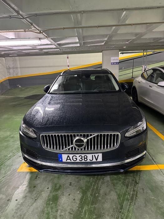 Usado 2021 Volvo V90 Carrinha | € 33.000 (Super Preço) - Imagem 1/4