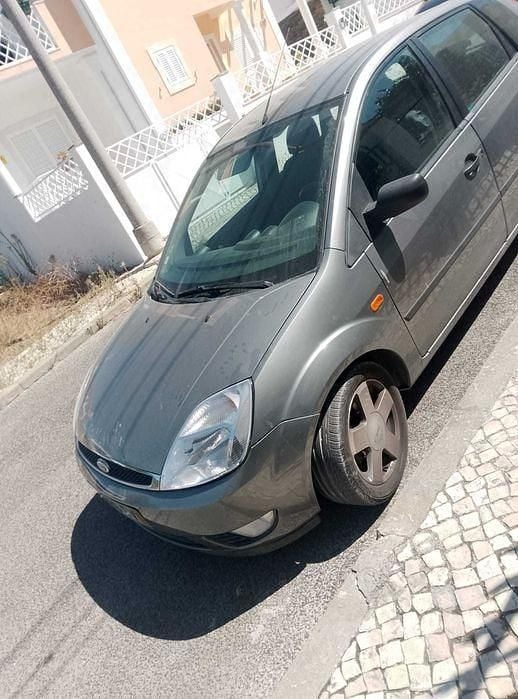 Usado 2002 Ford Fiesta Citadino | € 2.580 (Preço justo) - Imagem 1/1