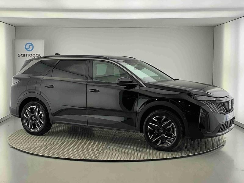 Preto Usado 2025 Peugeot 5008 Allure Monovolume | € 36.490 - Imagem 1/4