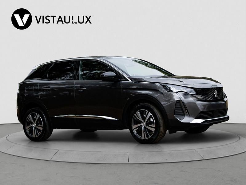 Cinza Usado 2024 Peugeot 3008 Allure SUV | € 29.990 - Imagem 1/4