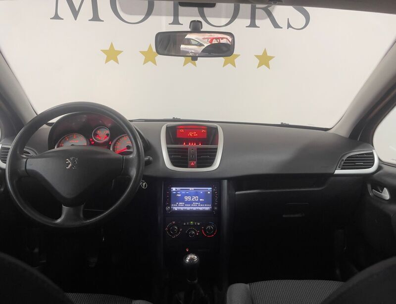 Usado Peugeot 207 Sport 90 HP (66 kW) 2010 Branco