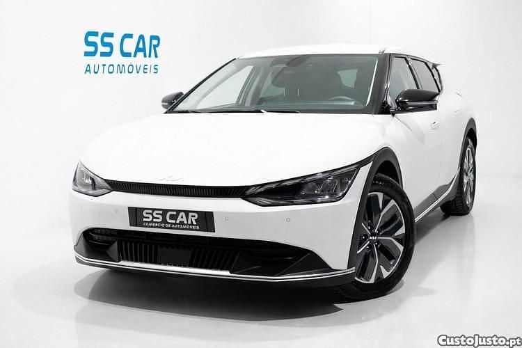 Usado Kia EV6 168 kW (229 HP) 2022 Branco SUV