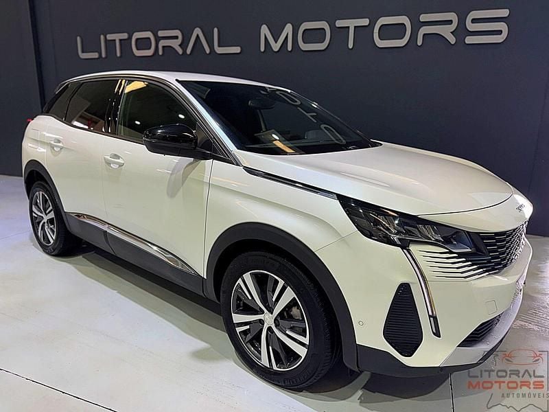 Branco Usado 2023 Peugeot 3008 Allure SUV | € 22.900 (Bom preço) - Imagem 1/4