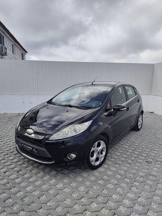 Usado Ford Fiesta 75 HP (55 kW) 2009 Citadino