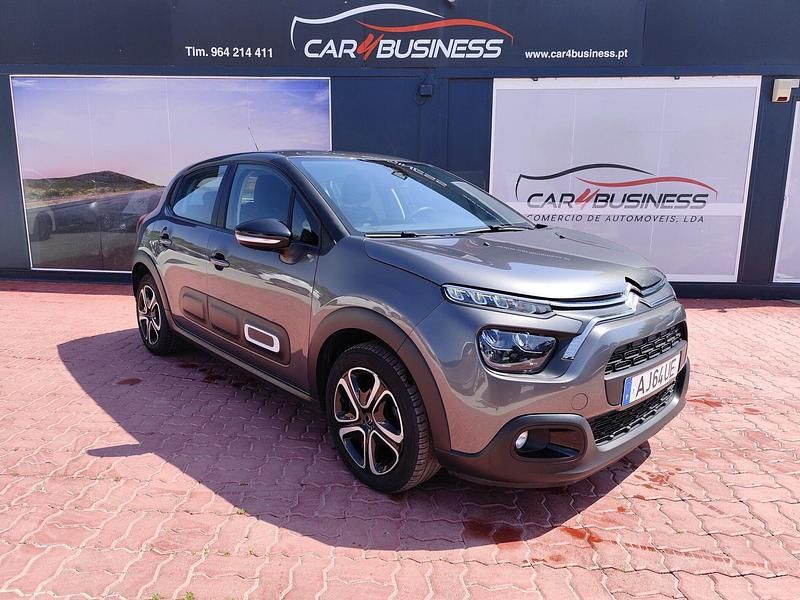 Cinza Usado 2021 Citroën C3 Feel Citadino | € 14.850 (Preço justo) - Imagem 1/4