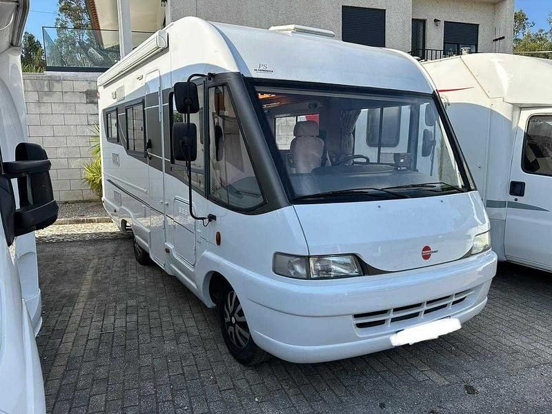 Branco Usado 1998 Fiat Ducato Van | € 27.900 - Imagem 1/4