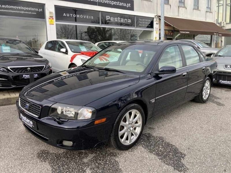 Azul Usado 2005 Volvo S80 Sedan | € 7.450 - Imagem 1/4
