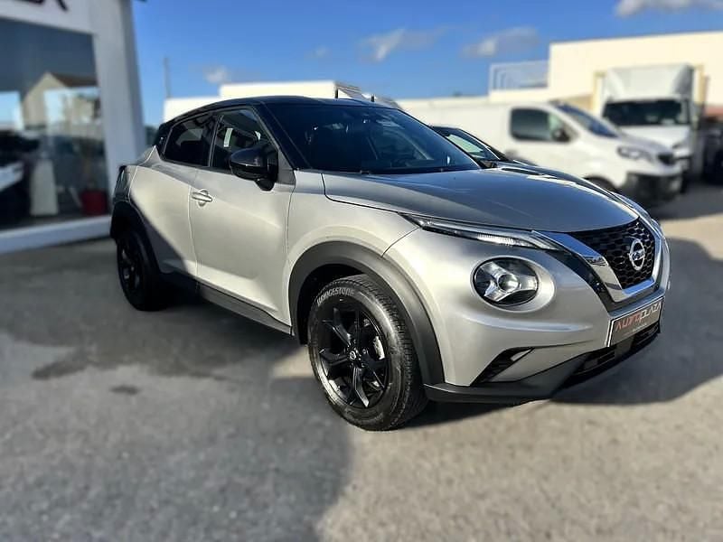 Usado Nissan Juke N-Connecta 114 HP (83 kW) 2021 Cinza SUV