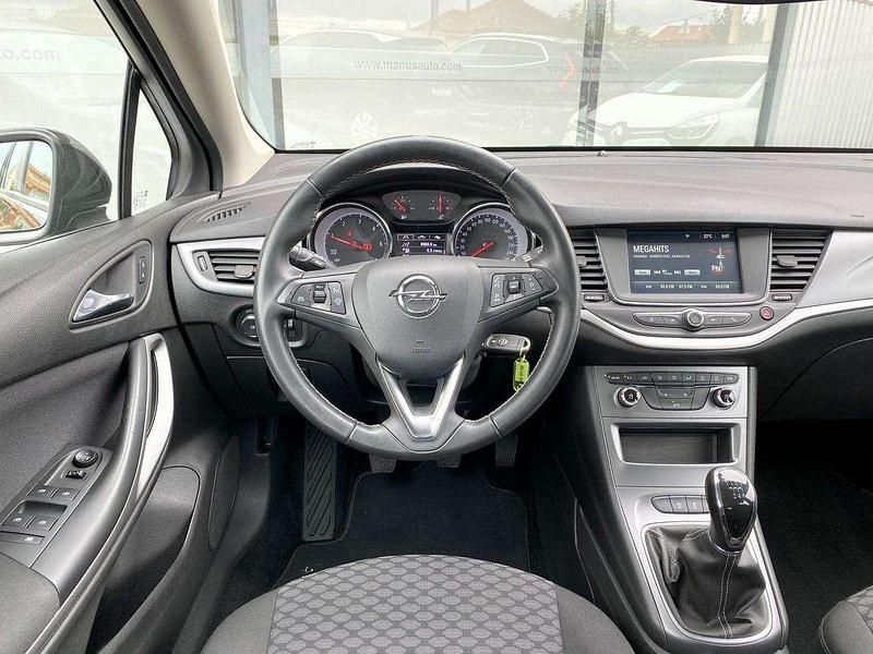 Usado Opel Astra Business Edition 110 HP (80 kW) 2019 Preto Carrinha