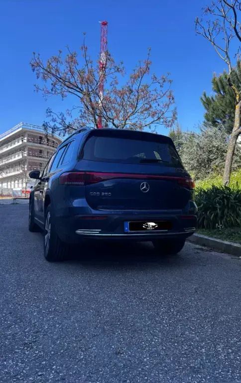 Usado Mercedes EQB250 Progressive 139 kW (190 HP) 2023 Azul SUV
