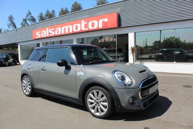 Cinzento Usado 2017 Mini Cooper Citadino | € 22.500 (Caro) - Imagem 1/4
