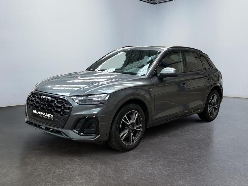 Cinza Usado 2023 Audi Q5 S-Line SUV | € 37.990 - Imagem 1/4