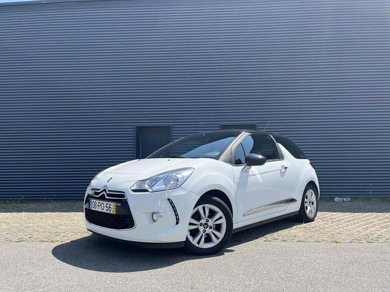 Branco Usado 2015 Citroën DS3 | € 8.990 (Bom preço) - Imagem 1/4