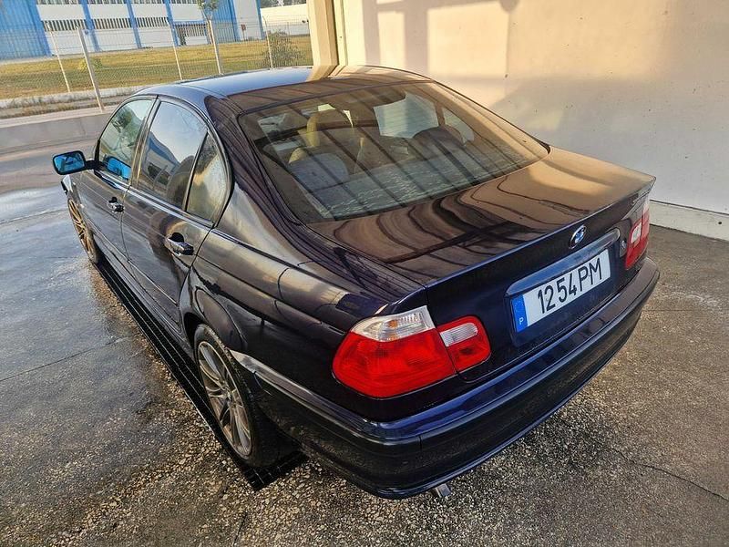 Usado 2000 BMW 320 Sedan | € 4.900 (Caro) - Imagem 1/4